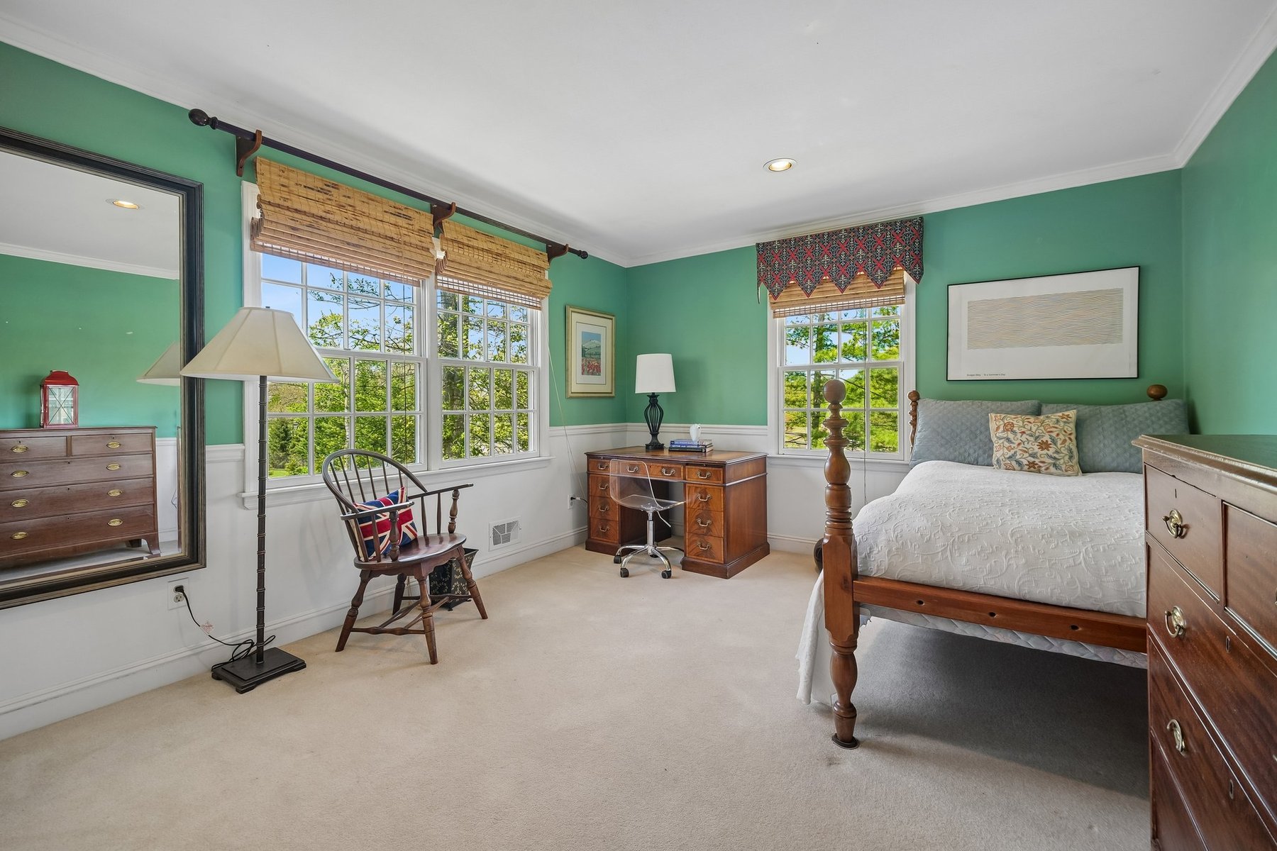  Beautifully Renovated Colonial is a Garden Lover