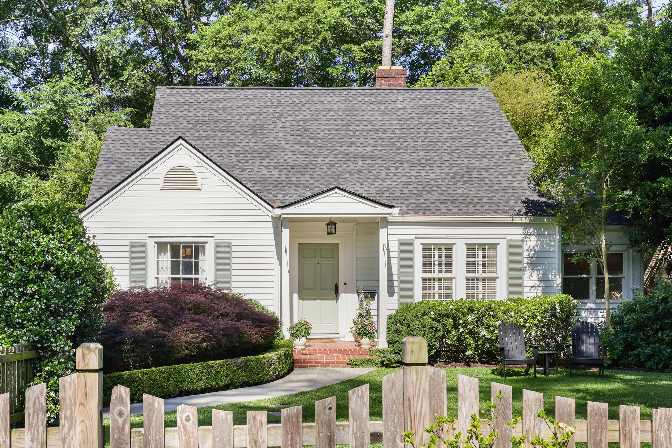  Charming Cottage in the Heart of Sought-after Peachtree Hills - 物件實景