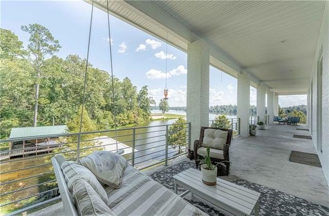 Boyce, Louisiana, 71409, United States, 4 Bedrooms Bedrooms, ,3 BathroomsBathrooms,Residential,For Sale,1982033