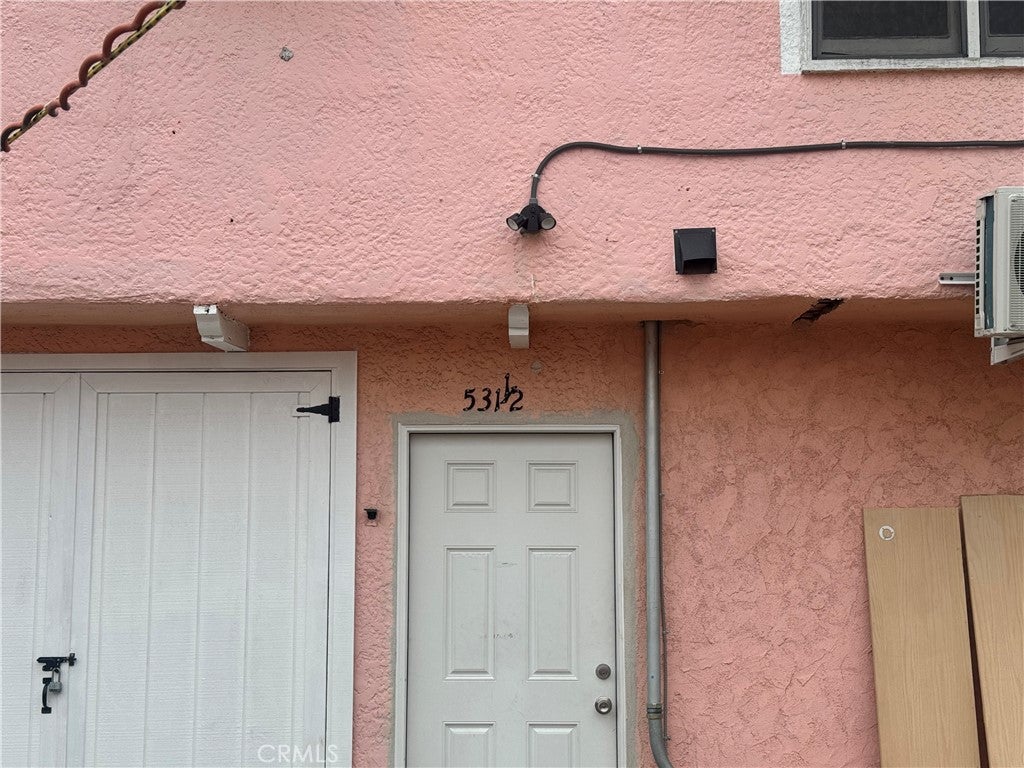 Los Angeles, California, 90037, United States, ,Residential,For Sale,2006199