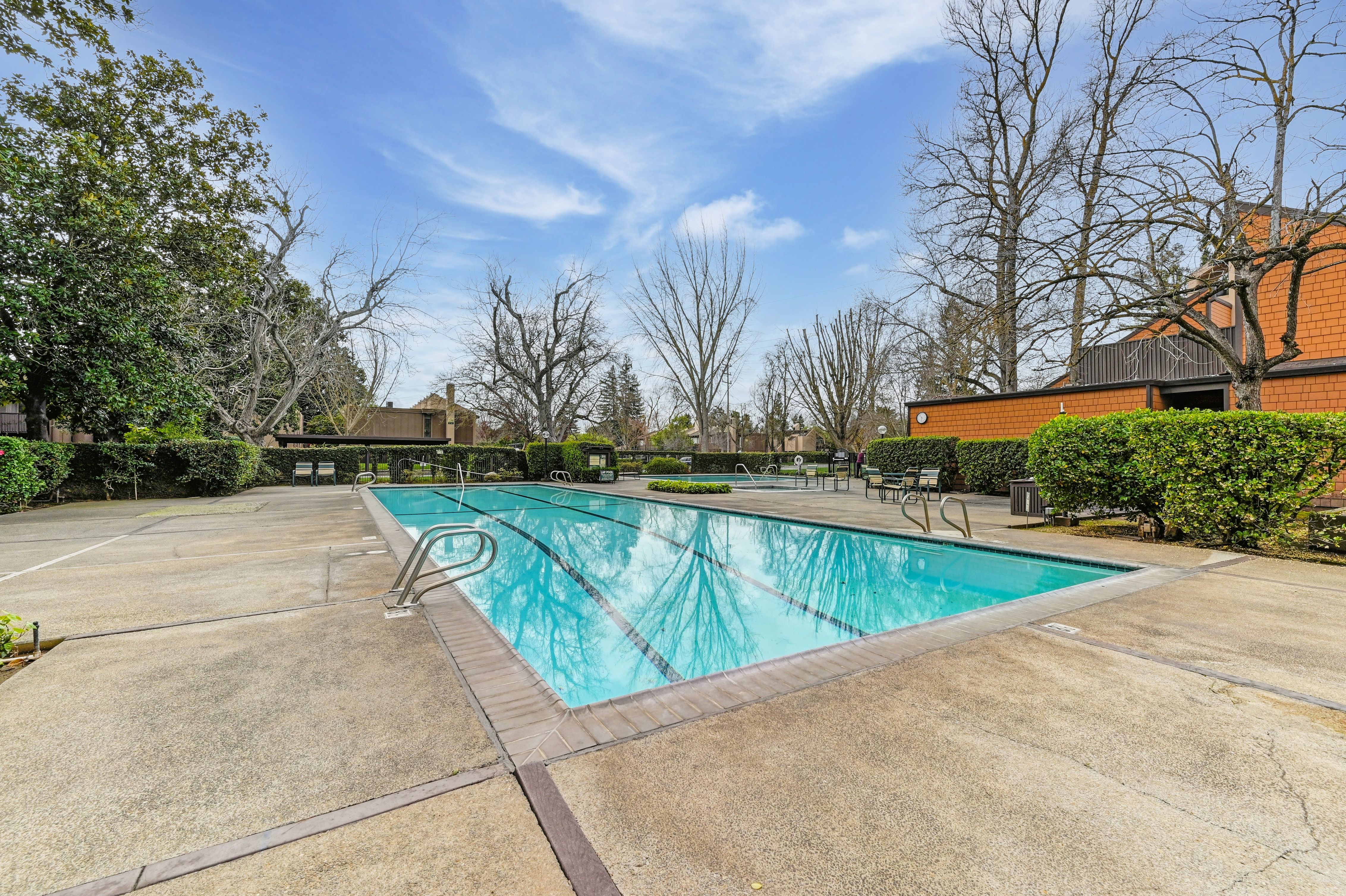  891 Woodside Lane East #2, Sacramento, CA 95825 - 物件實景
