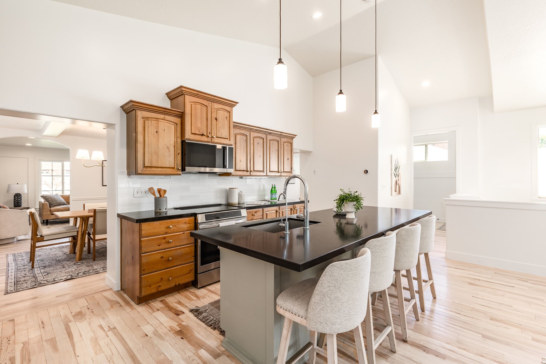  Timeless Charm in the Heart of East Millcreek - 物件實景