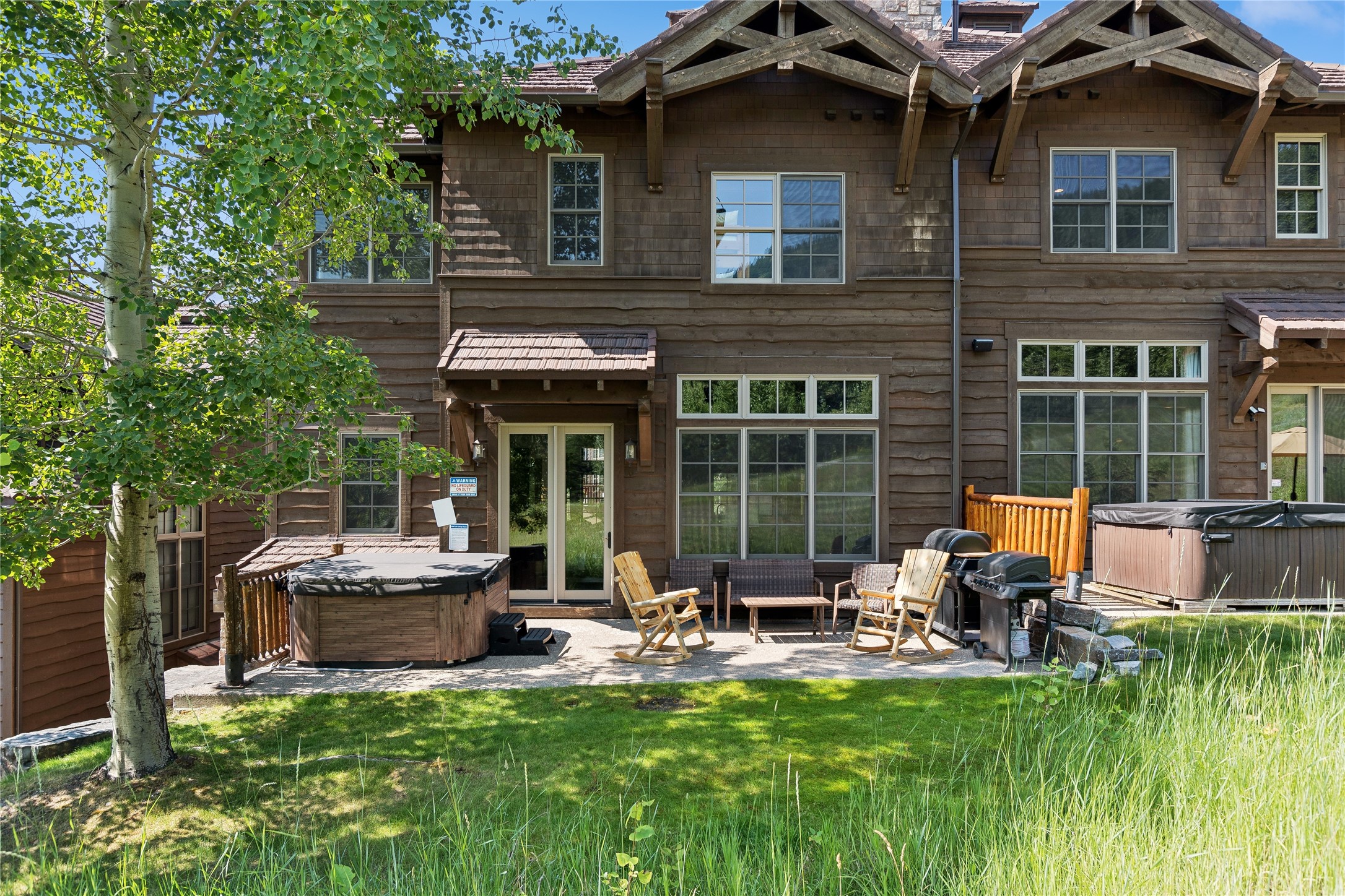  117 Slopeside Drive, Unit #8 - 物件實景