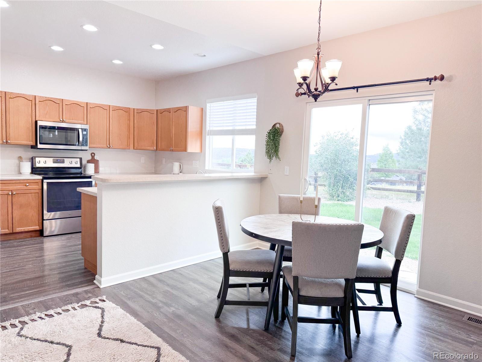 Castle Rock, Colorado, 80109, United States, 3 Bedrooms Bedrooms, ,3 BathroomsBathrooms,Residential,For Sale,1975848