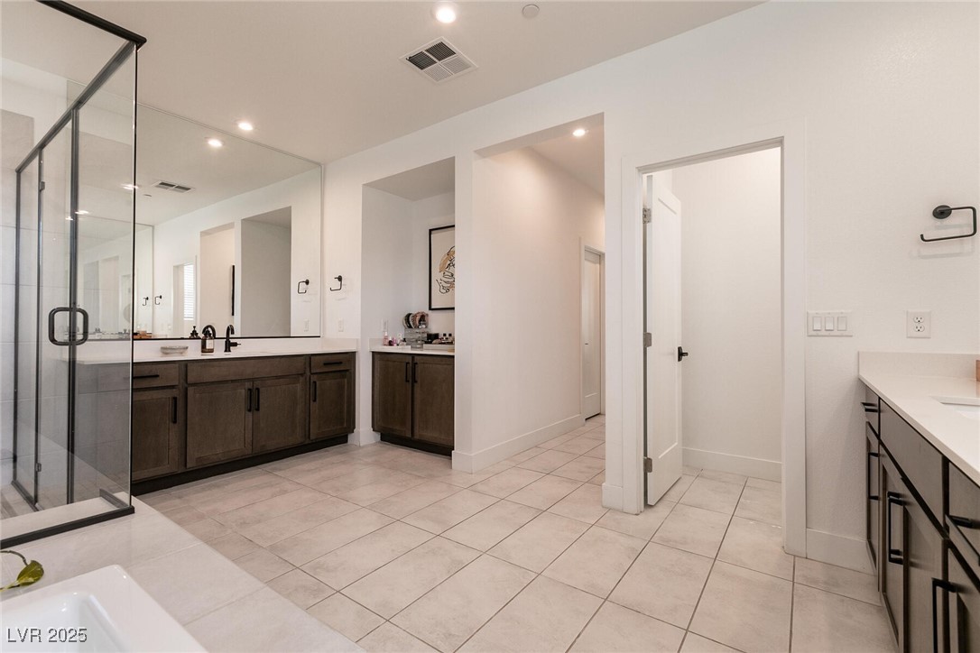 Henderson, Nevada, 89044, United States, 3 Bedrooms Bedrooms, ,4 BathroomsBathrooms,Residential,For Sale,1951006
