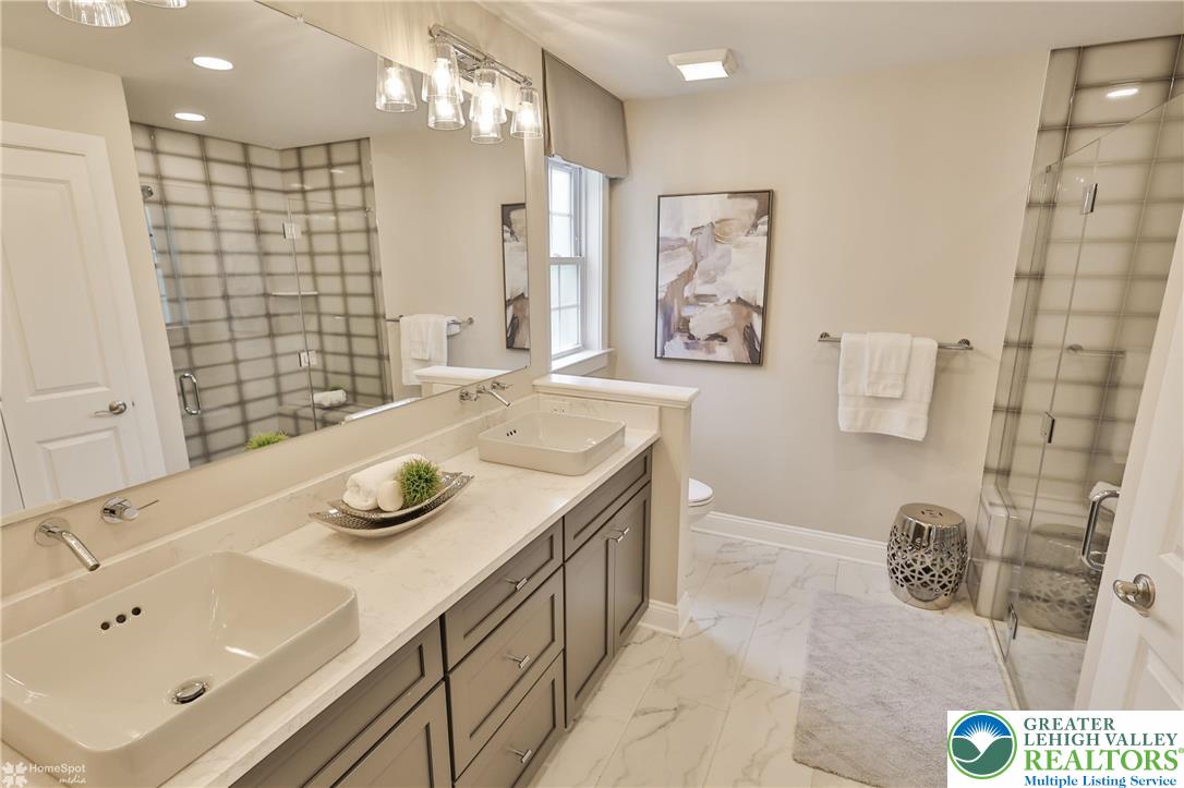 Easton, Pennsylvania, 18045, United States, 3 Bedrooms Bedrooms, ,3 BathroomsBathrooms,Residential,For Sale,1921447