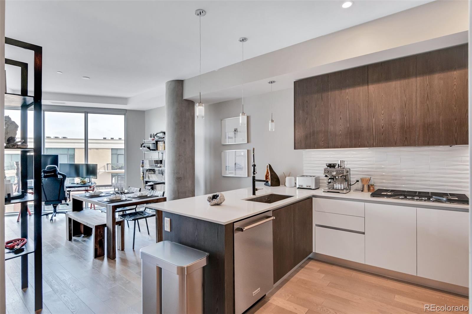 Denver, Colorado, 80204, United States, 1 Bedroom Bedrooms, ,2 BathroomsBathrooms,Residential,For Sale,1983701