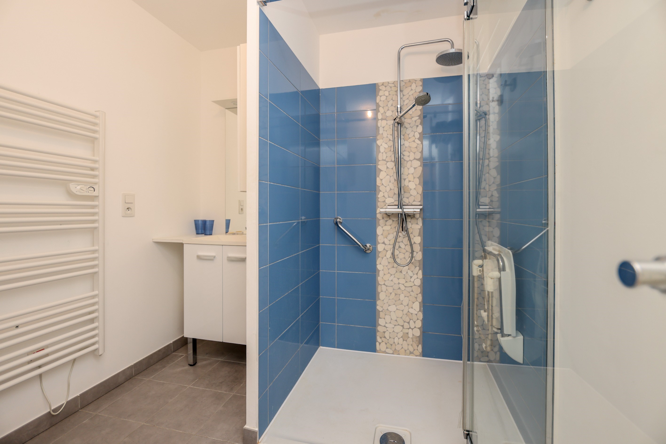  High-end apartment ideally located - 物件實景