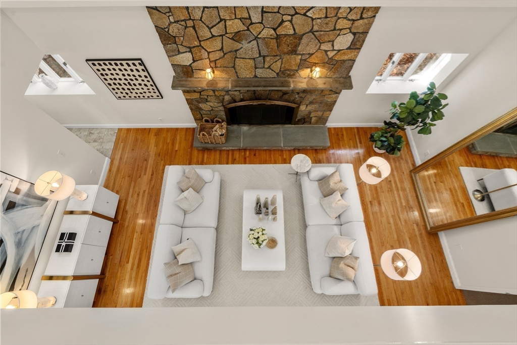 Westwood, Massachusetts, 02090, United States, 4 Bedrooms Bedrooms, ,3 BathroomsBathrooms,Residential,For Sale,1991844