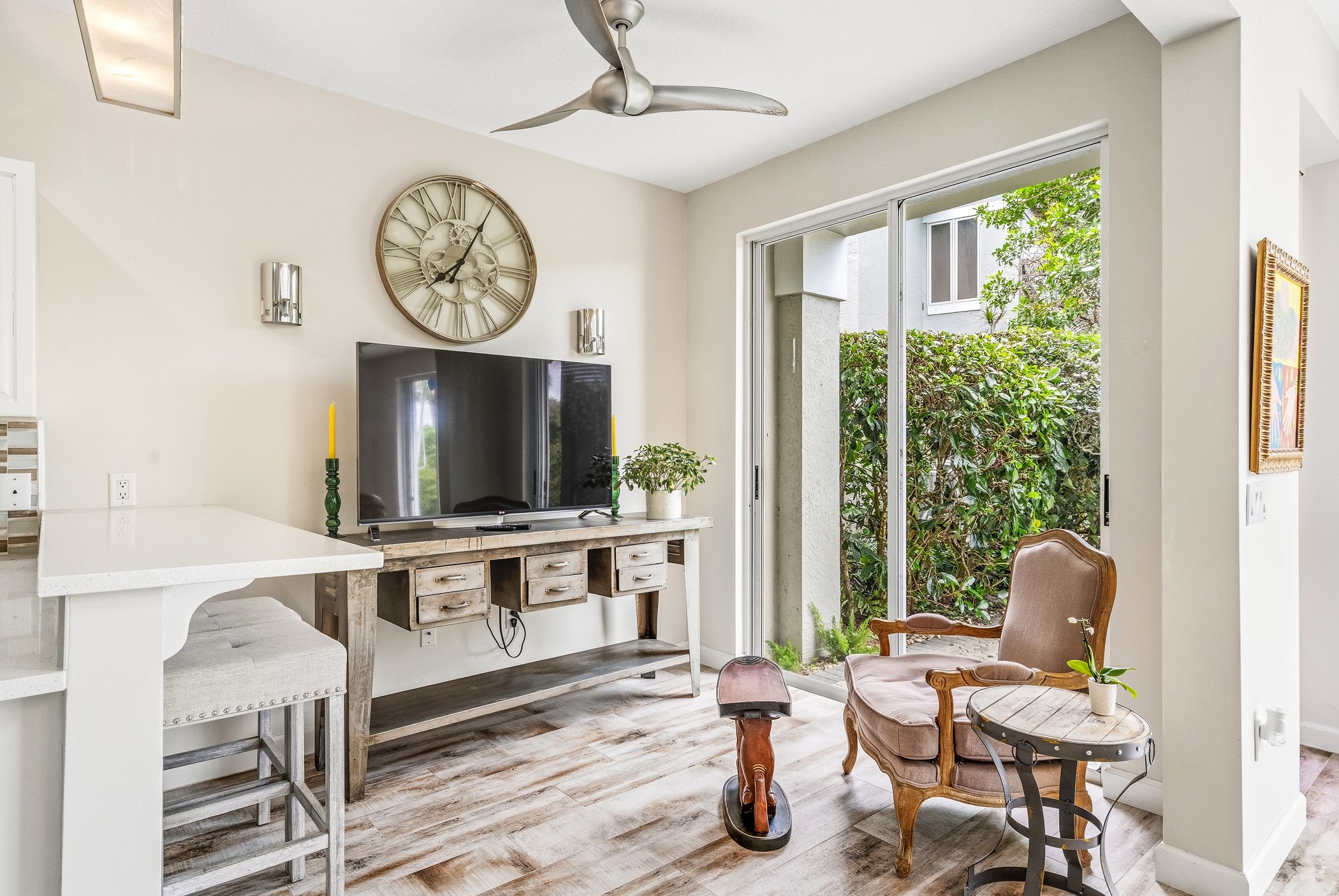 220 S Peppertree Drive, Vero Beach, FL, 32963 - 物件實景