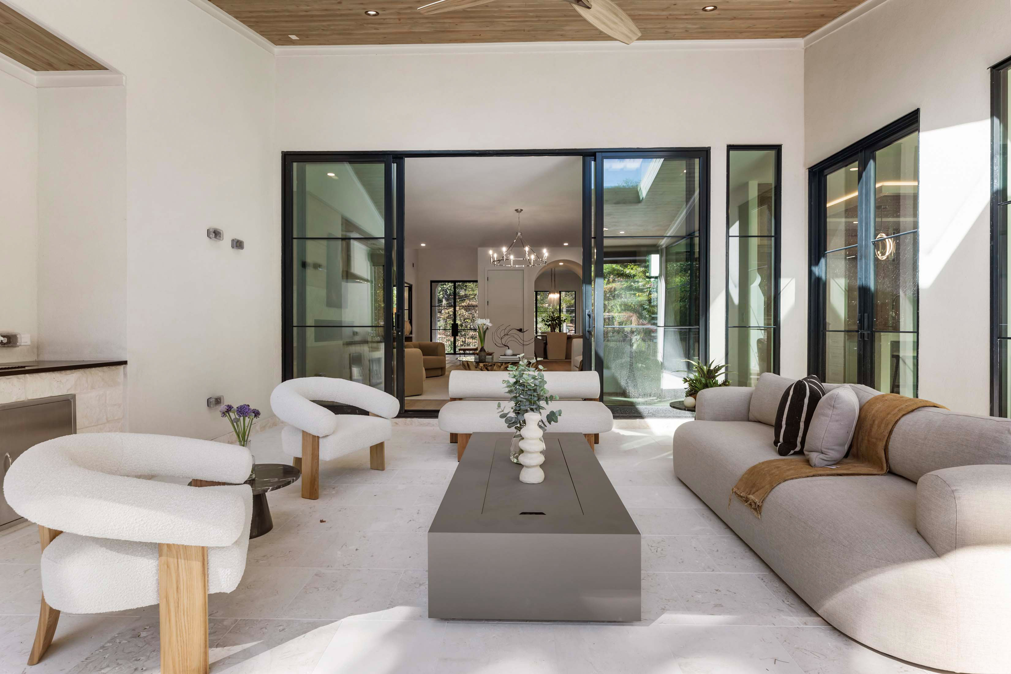  The Pinnacle of Luxury: New Custom Home in Prime Londonberry - 物件實景