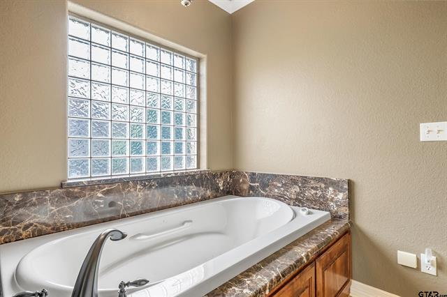 Gilmer, Texas, 75644, United States, 4 Bedrooms Bedrooms, ,4 BathroomsBathrooms,Residential,For Sale,1928060