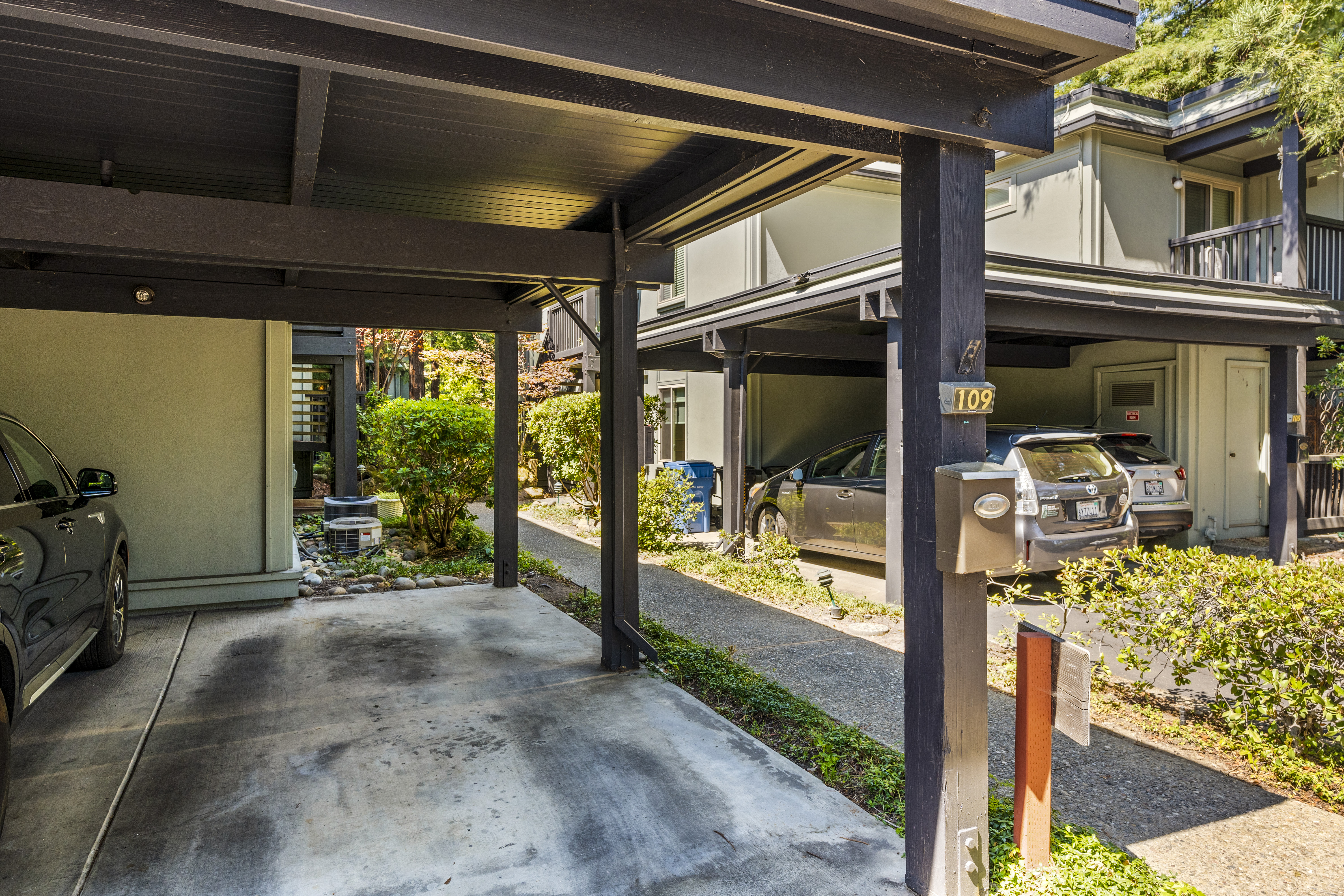  Tranquil Westside Danville Condominium Surrounded by Majestic Redwoods - 物件實景