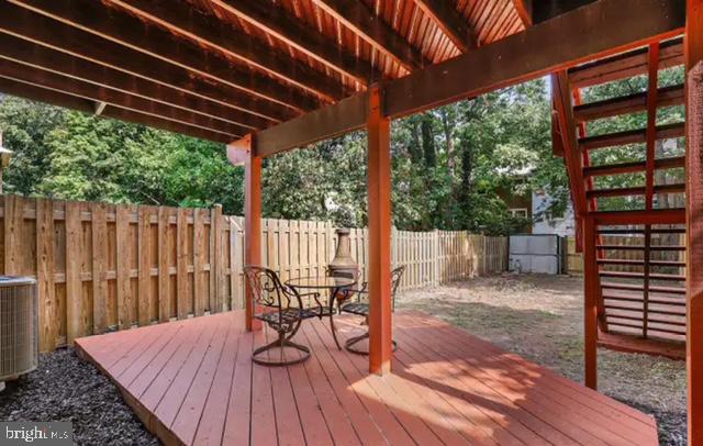 Centreville, Virginia, 20120, United States, 3 Bedrooms Bedrooms, ,2 BathroomsBathrooms,Residential,For Sale,1988924