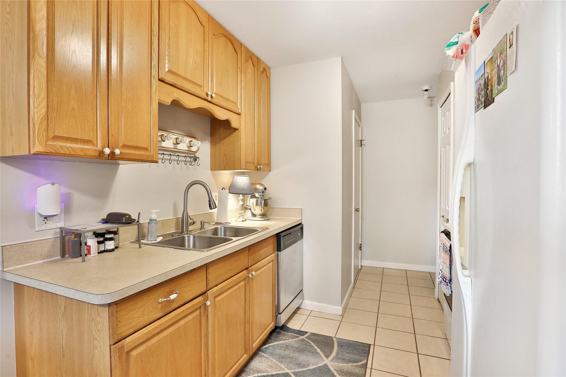  Clinton Township - 物件實景