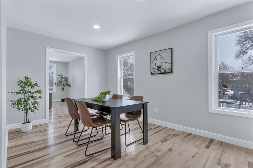 Dedham, Massachusetts, 02026, United States, 3 Bedrooms Bedrooms, ,2 BathroomsBathrooms,Residential,For Sale,2040275
