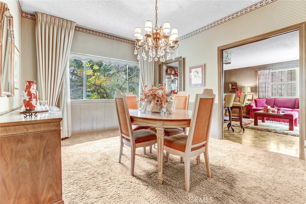 Tarzana, California, 91356, United States, 3 Bedrooms Bedrooms, ,3 BathroomsBathrooms,Residential,For Sale,1986102