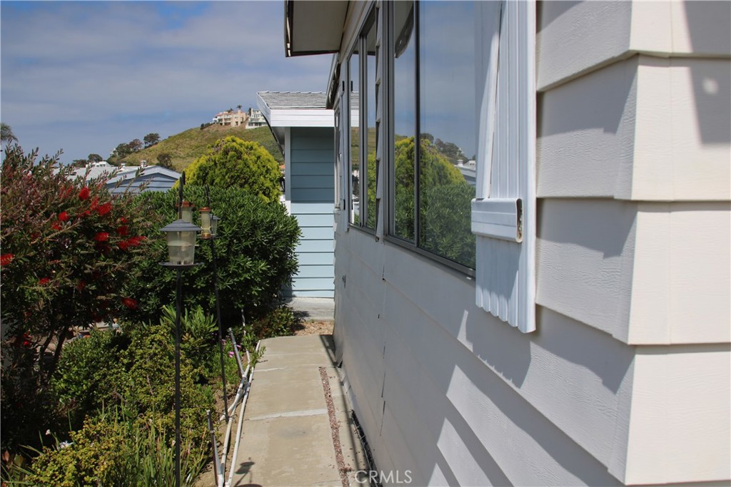 San Clemente, California, 92673, United States, 2 Bedrooms Bedrooms, ,2 BathroomsBathrooms,Residential,For Sale,1827516