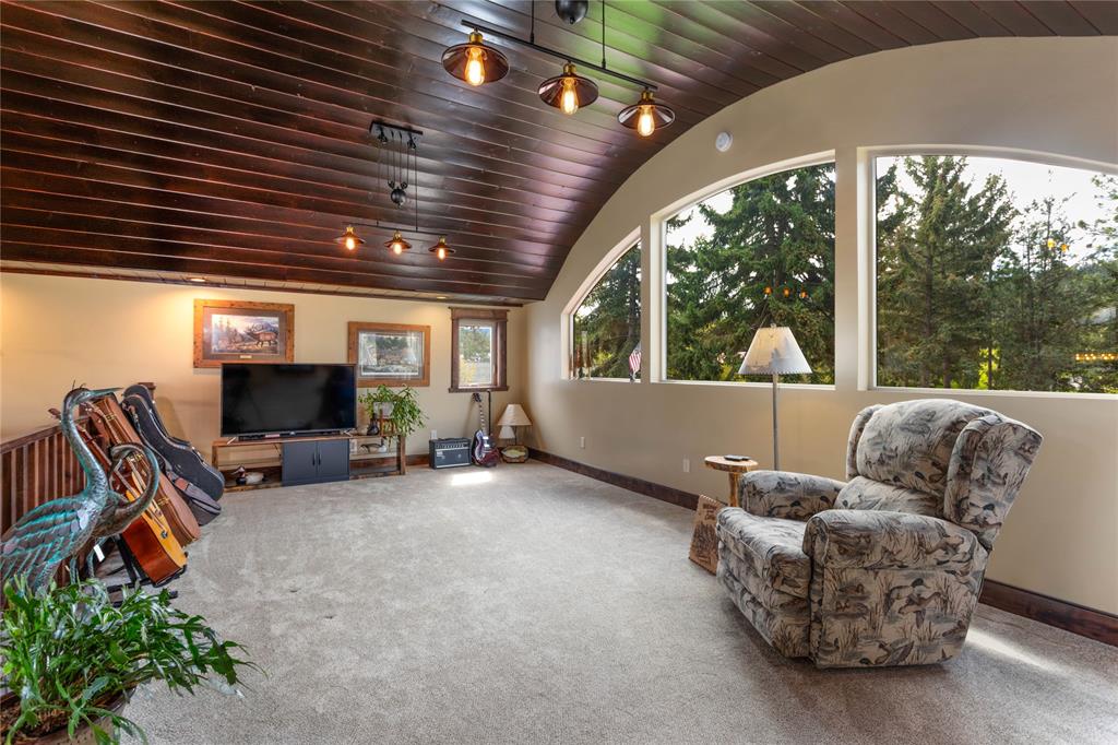 Big Arm, Montana, 59910, United States, 3 Bedrooms Bedrooms, ,3 BathroomsBathrooms,Residential,For Sale,1830037