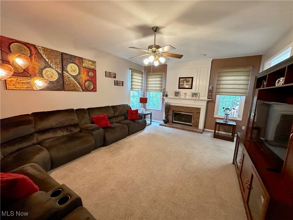 Twinsburg, Ohio, 44087, United States, 4 Bedrooms Bedrooms, ,4 BathroomsBathrooms,Residential,For Sale,1927884