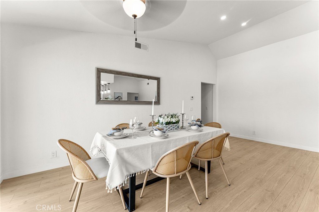 Montclair, California, 91763, United States, 4 Bedrooms Bedrooms, ,2 BathroomsBathrooms,Residential,For Sale,2048978