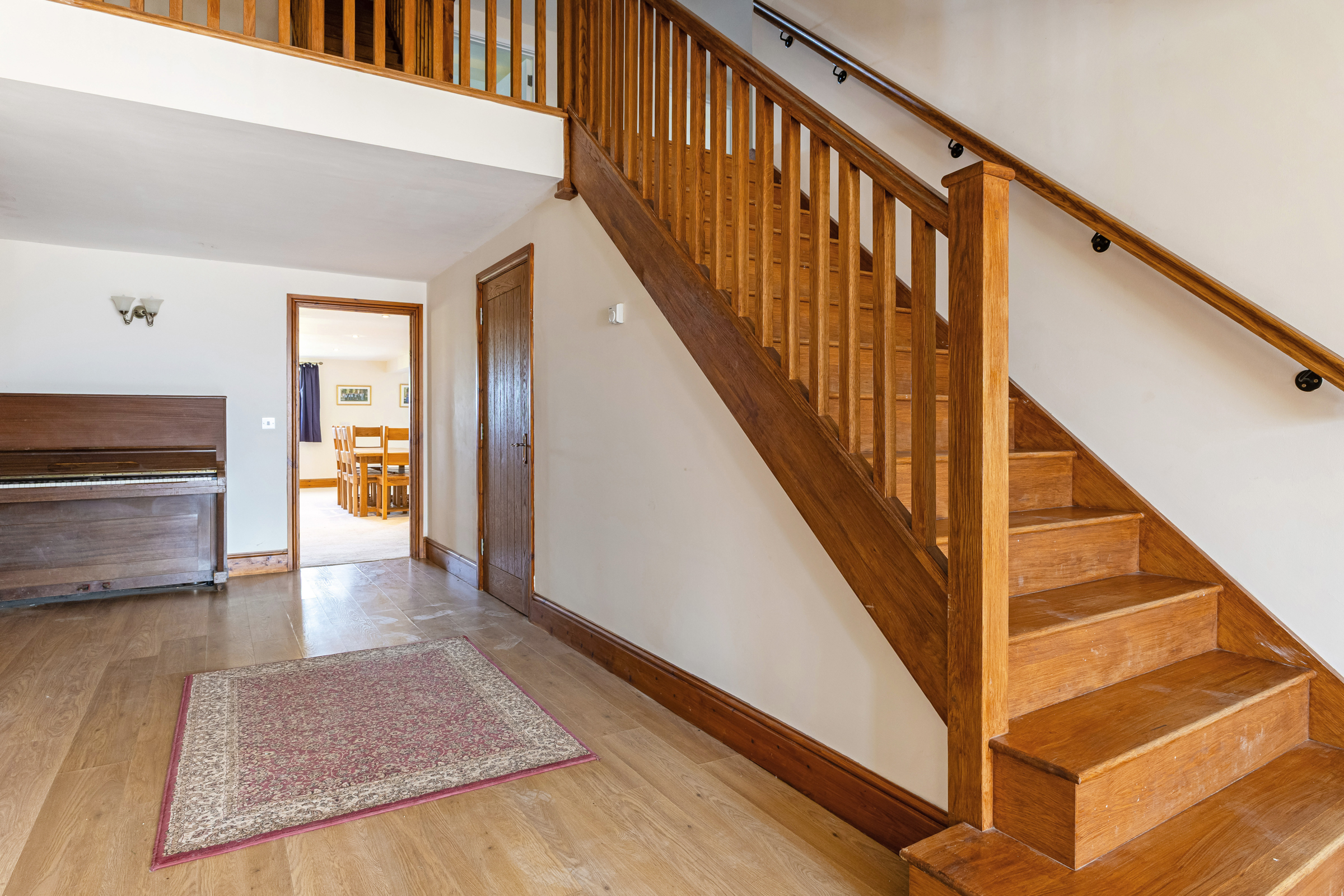  A substantial Oxfordshire farmhouse with over 9,200 sq ft of accommodation and 4 - 物件實景