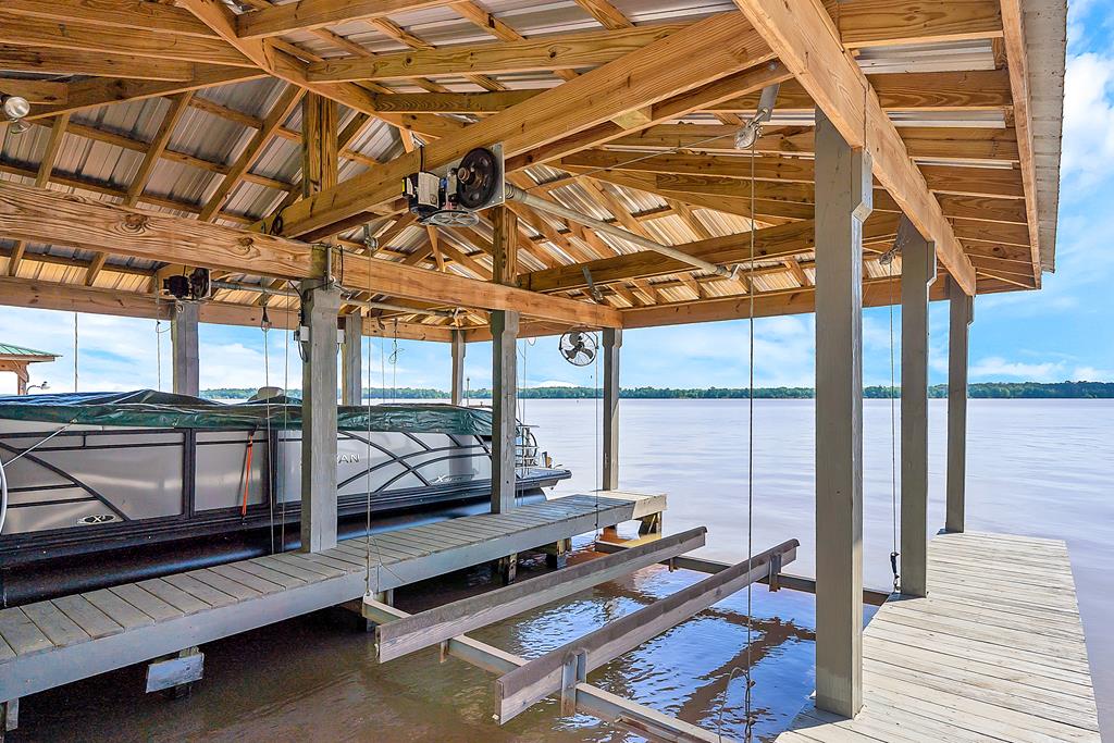 Cobb, Georgia, 31015, United States, 3 Bedrooms Bedrooms, ,2 BathroomsBathrooms,Residential,For Sale,1921561