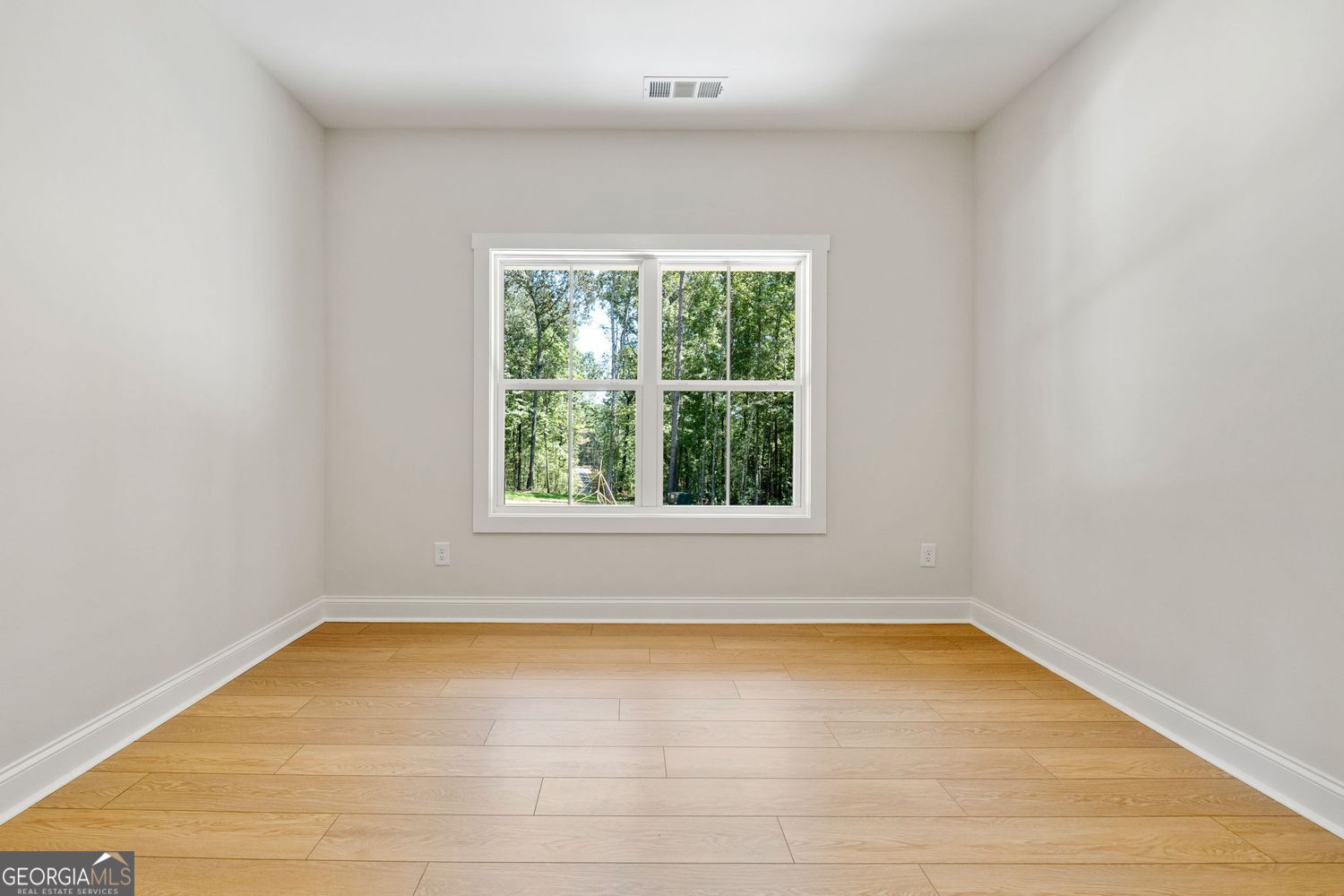 Forsyth, Georgia, 31029, United States, 4 Bedrooms Bedrooms, ,3 BathroomsBathrooms,Residential,For Sale,1922681