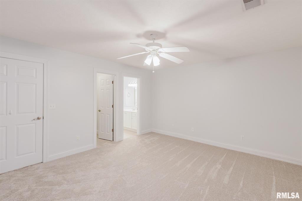 Bismarck, Illinois, 62959, United States, 5 Bedrooms Bedrooms, ,Residential,For Sale,1885319