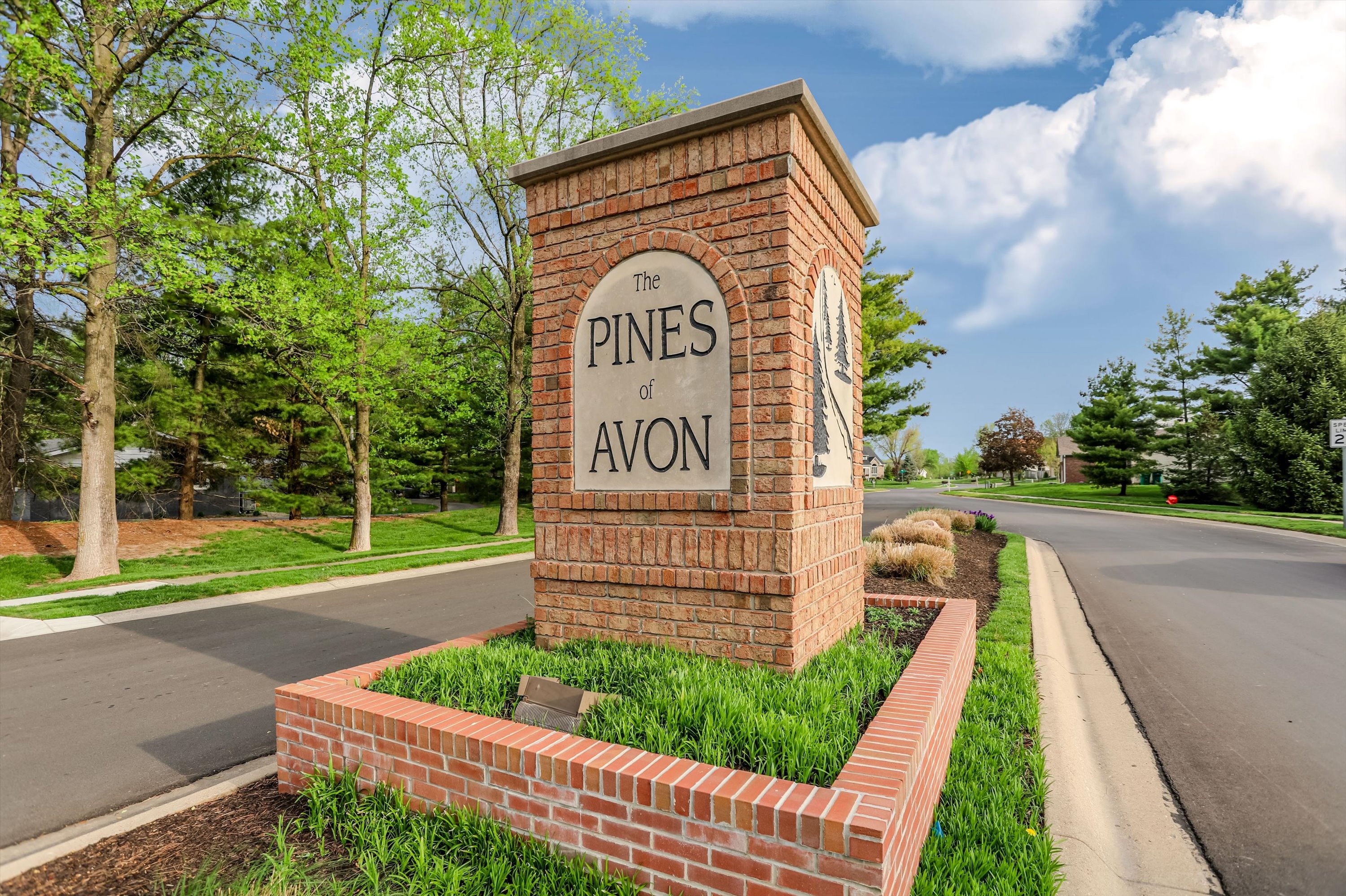  Fresh & Updated 4 Bedroom Avon Home - 物件實景