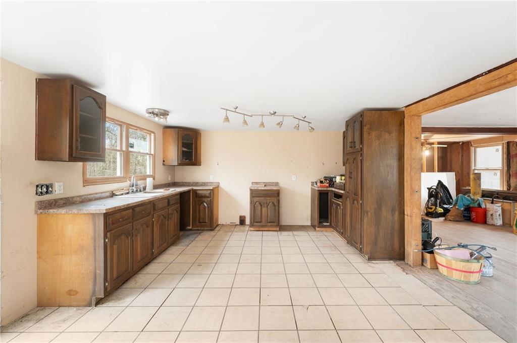 South Kingstown, Rhode Island, 02874, United States, 2 Bedrooms Bedrooms, ,2 BathroomsBathrooms,Residential,For Sale,1760949
