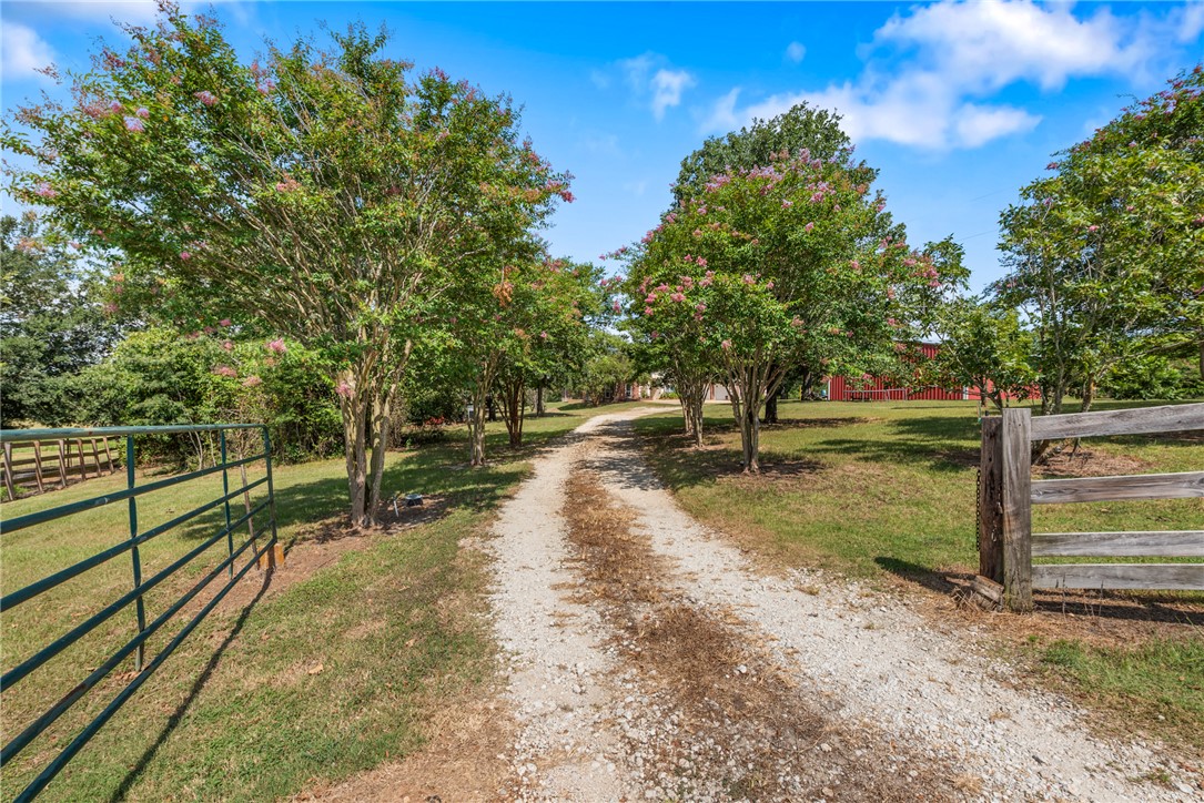 Normangee, Texas, 77871, United States, 4 Bedrooms Bedrooms, ,3 BathroomsBathrooms,Residential,For Sale,1938377