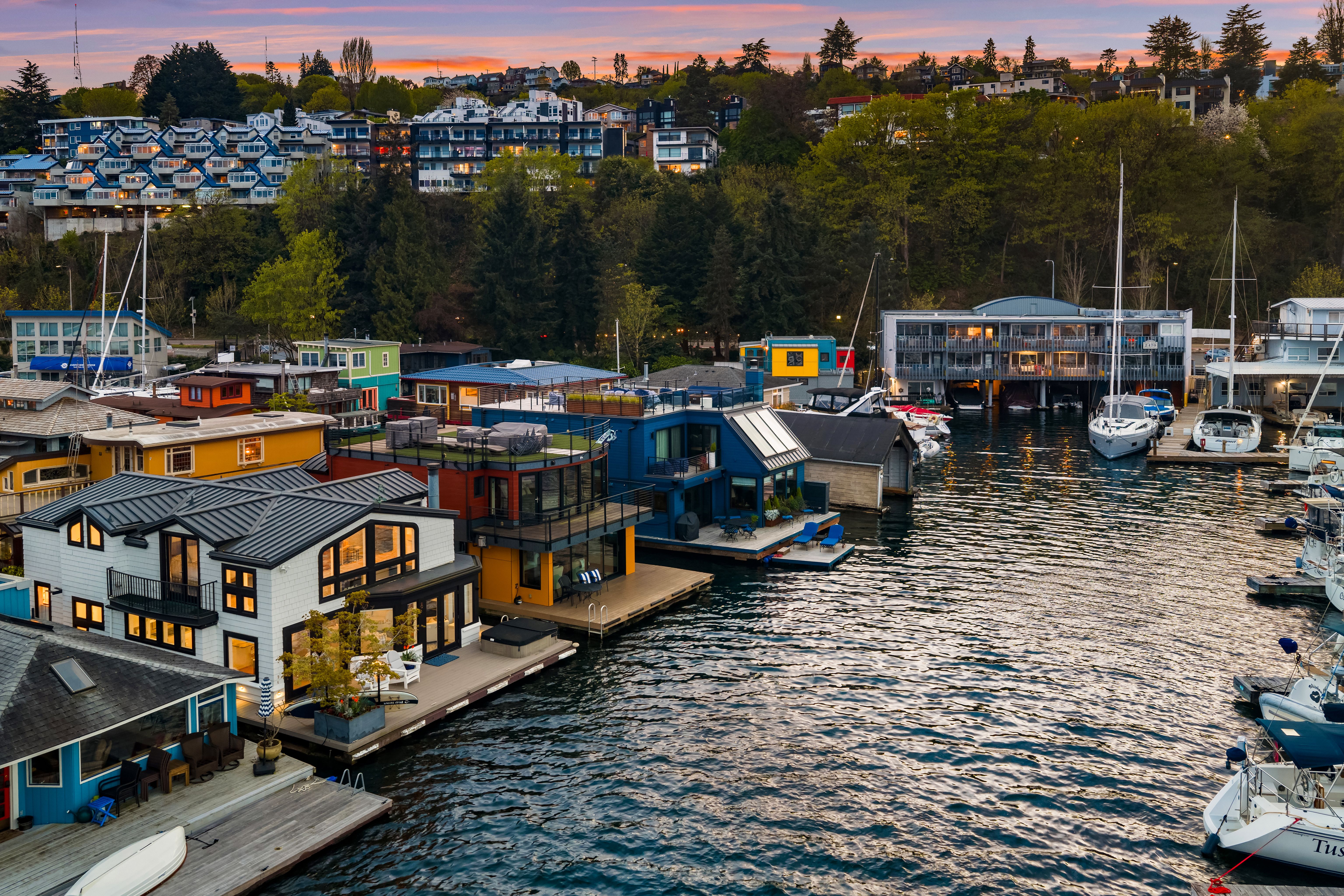  2466 Westlake Ave N #8, Seattle, WA 98109 - 物件實景