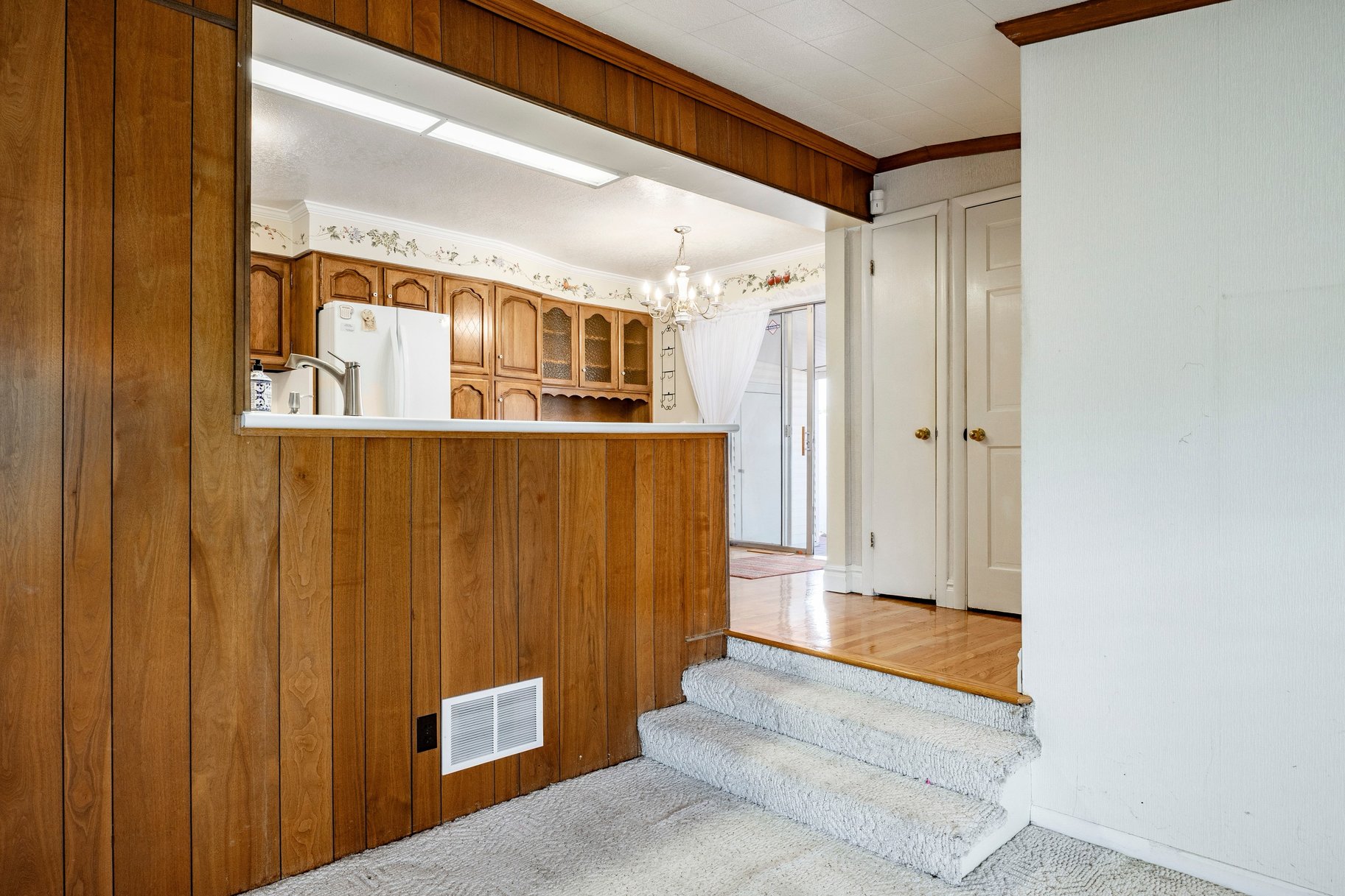  Single Level Living opportunity in the heart of Millcreek - 物件實景