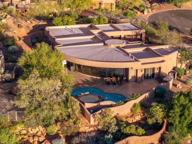 St. George, Utah, 84770, United States, 4 Bedrooms Bedrooms, ,5 BathroomsBathrooms,Residential,For Sale,1980963