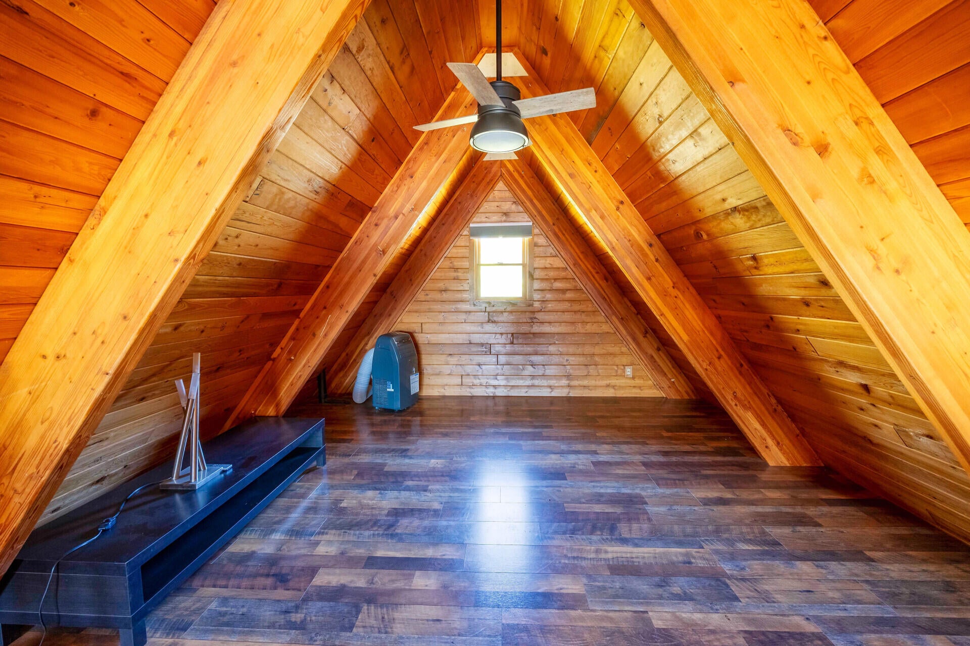 Brooklyn, Michigan, 49230, United States, 3 Bedrooms Bedrooms, ,3 BathroomsBathrooms,Residential,For Sale,1991046