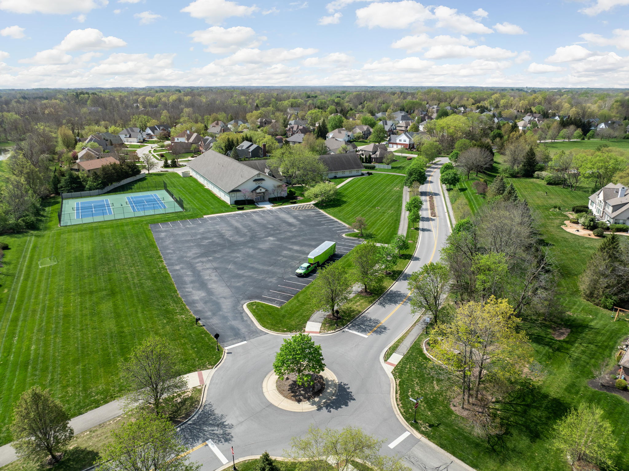  Meticulously Maintained Zionsville Home - 物件實景