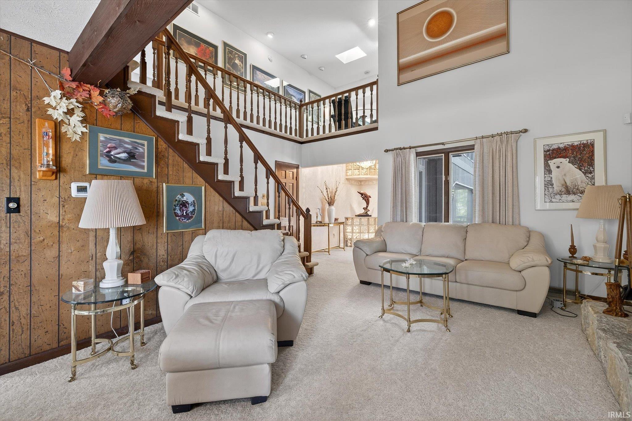 Unionville, Indiana, 47468, United States, 3 Bedrooms Bedrooms, ,2 BathroomsBathrooms,Residential,For Sale,1981002