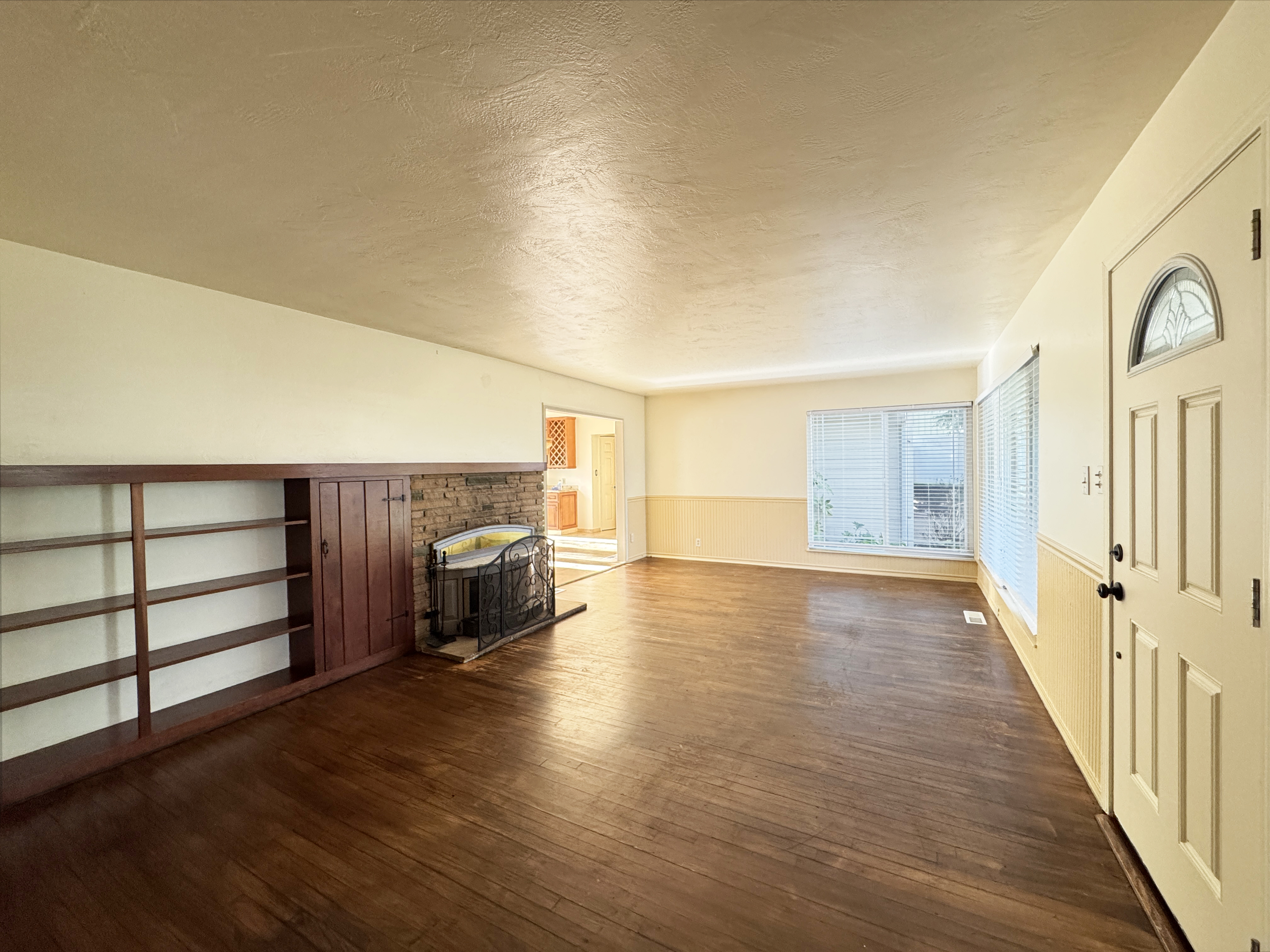Ukiah, California, 95482, United States, 3 Bedrooms Bedrooms, ,2 BathroomsBathrooms,Residential,For Sale,1845270