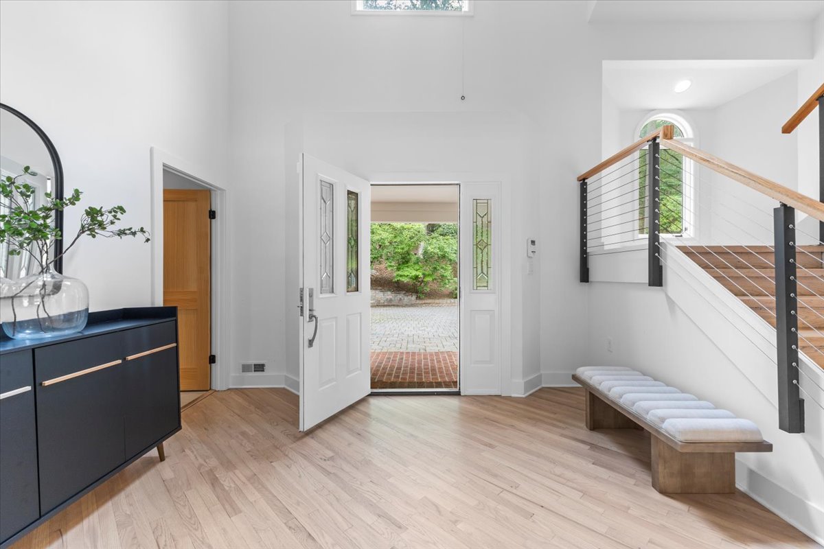 Bernardsville, New Jersey, 07924, United States, 5 Bedrooms Bedrooms, ,6 BathroomsBathrooms,Residential,For Sale,1981424