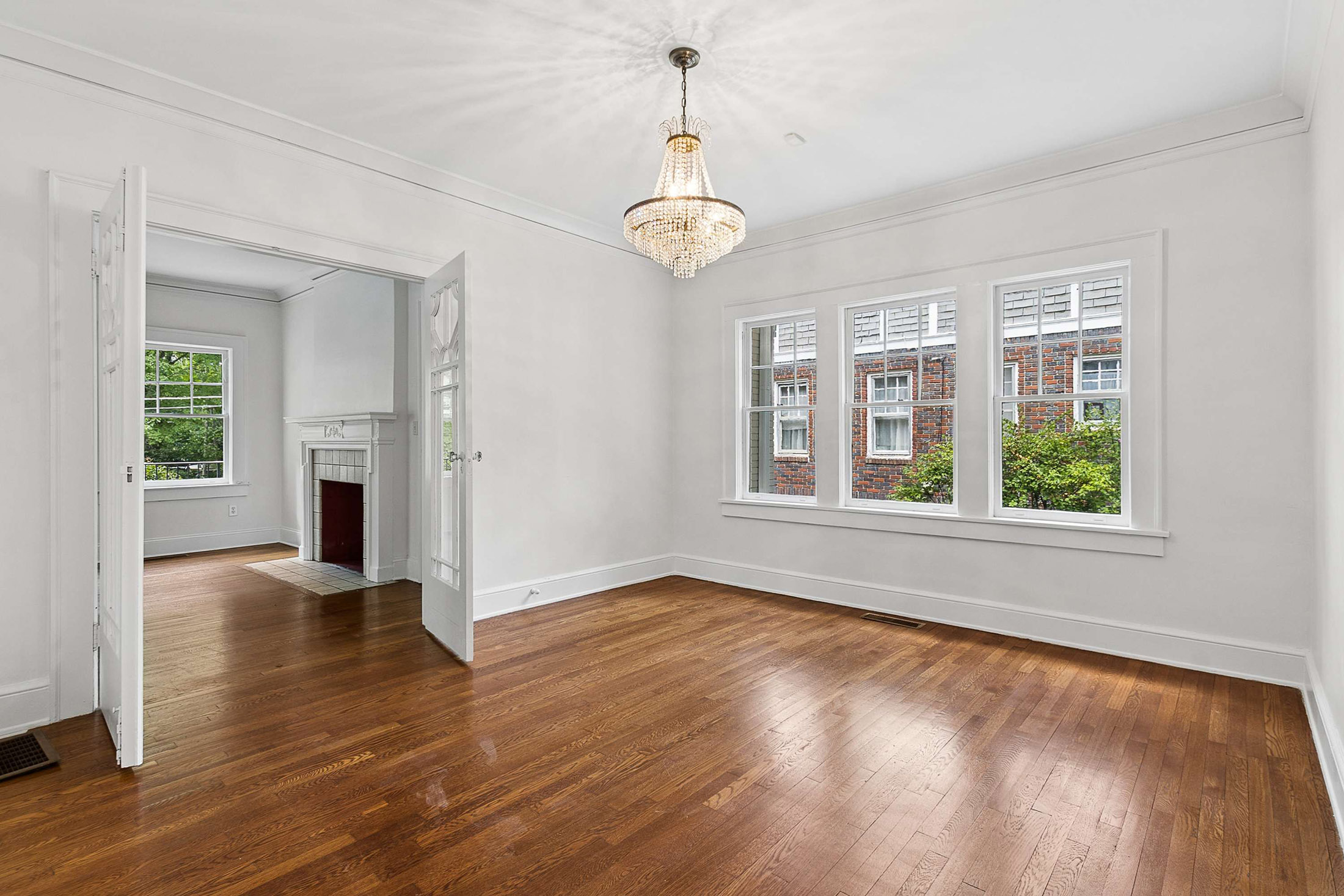  Charming 1930 Craftsman Bungalow in an Unbeatable Virginia Highland Location - 物件實景