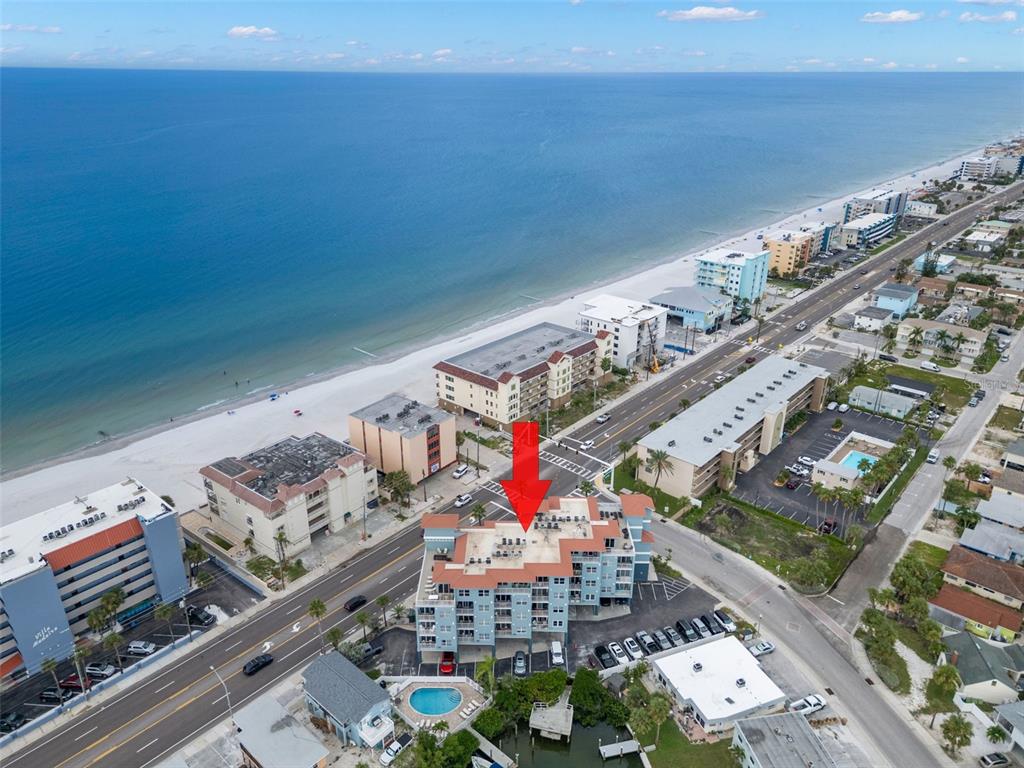 St Petersburg, Florida, 33708, United States, 2 Bedrooms Bedrooms, ,2 BathroomsBathrooms,Residential,For Sale,1950860