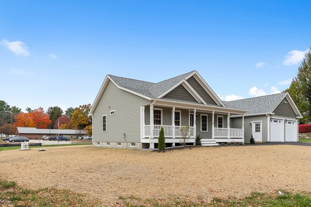Leominster, Massachusetts, 01453, United States, 3 Bedrooms Bedrooms, ,2 BathroomsBathrooms,Residential,For Sale,1826440