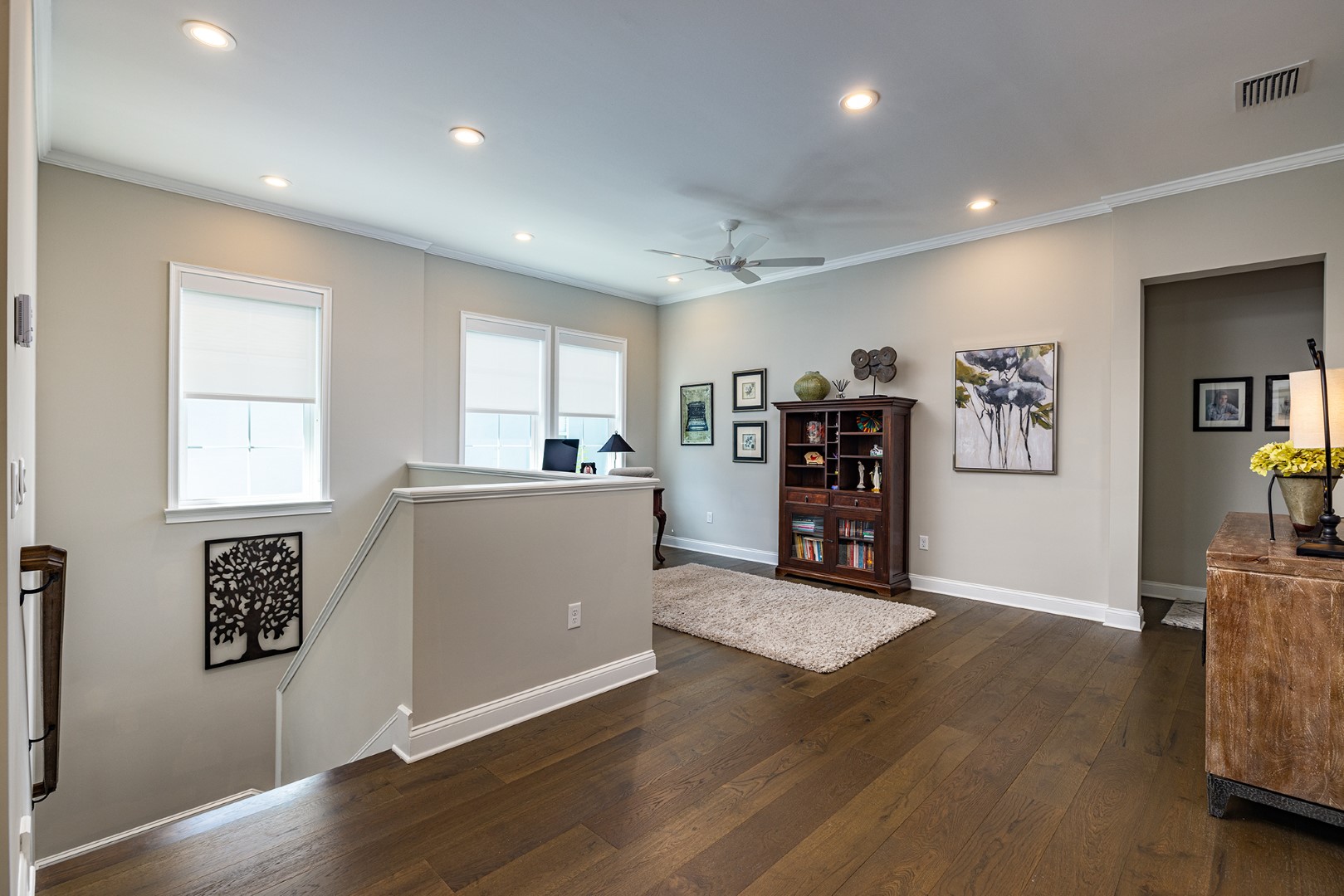 Tampa, Florida, 33629, United States, 4 Bedrooms Bedrooms, ,4 BathroomsBathrooms,Residential,For Sale,1981246