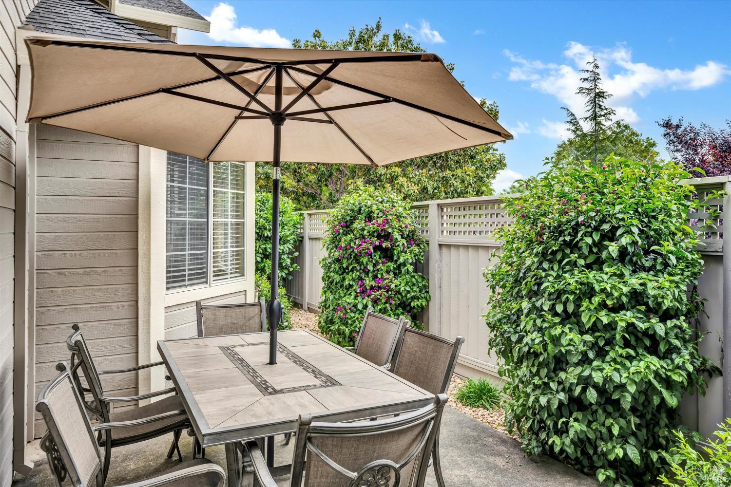 Napa, California, 94558, United States, 3 Bedrooms Bedrooms, ,3 BathroomsBathrooms,Residential,For Sale,1838143