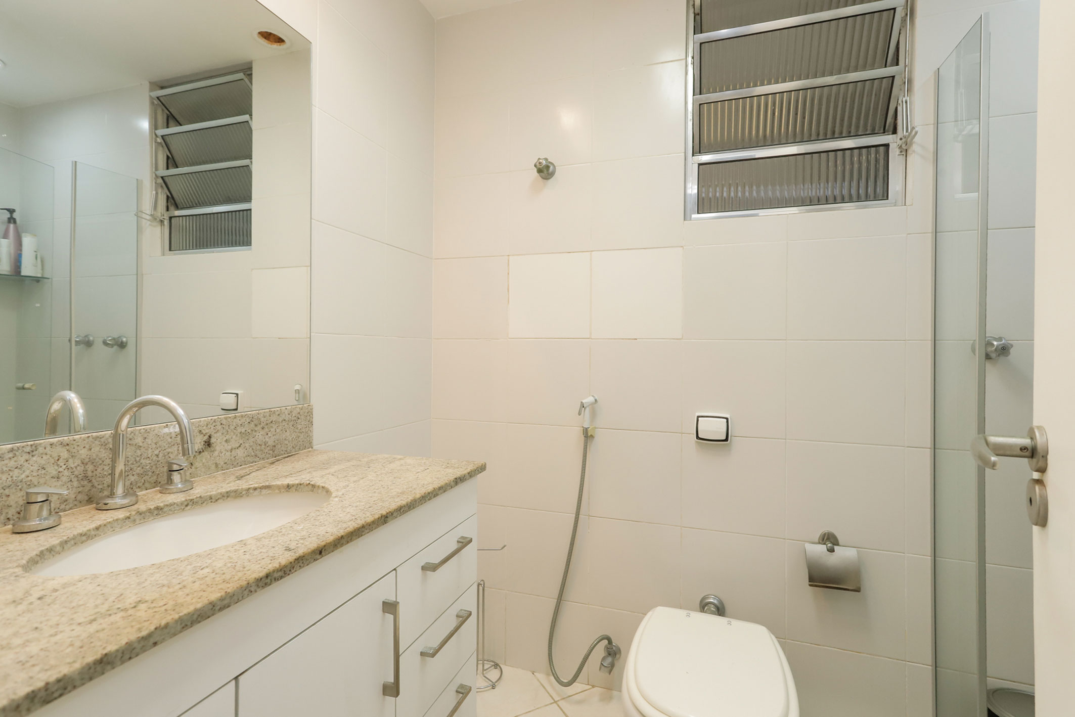  Renovated apartment one block from the beach in Copacabana - 物件實景