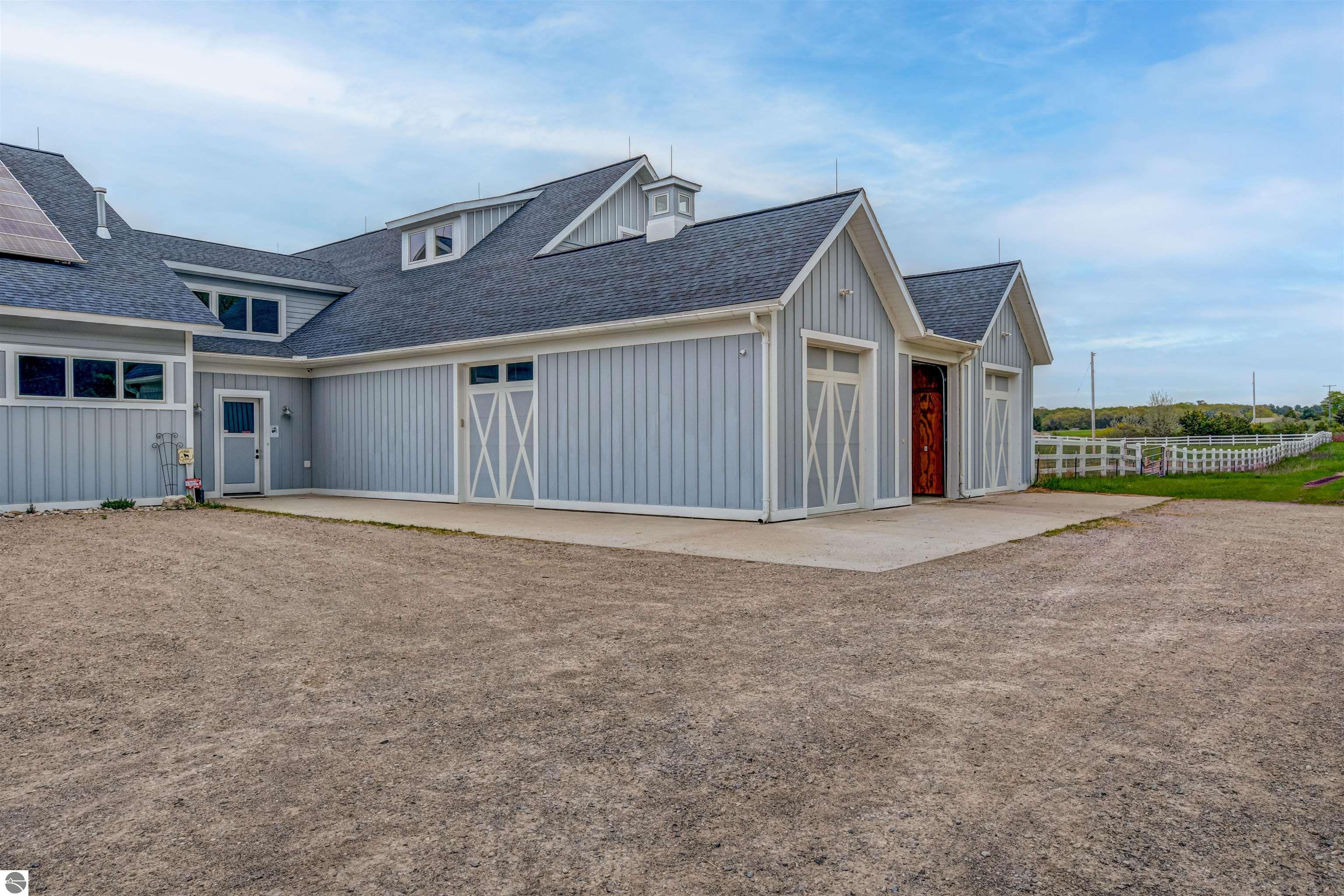 Traverse City, Michigan, 49686, United States, ,Land,For Sale,1818306