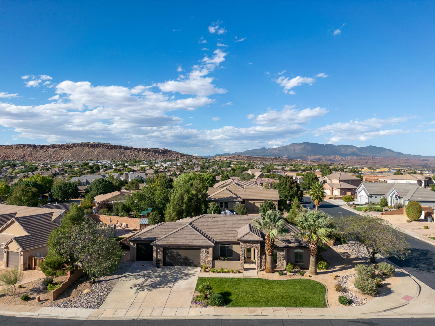 St George, Utah, 84790, United States, 4 Bedrooms Bedrooms, ,Residential,For Sale,1962826