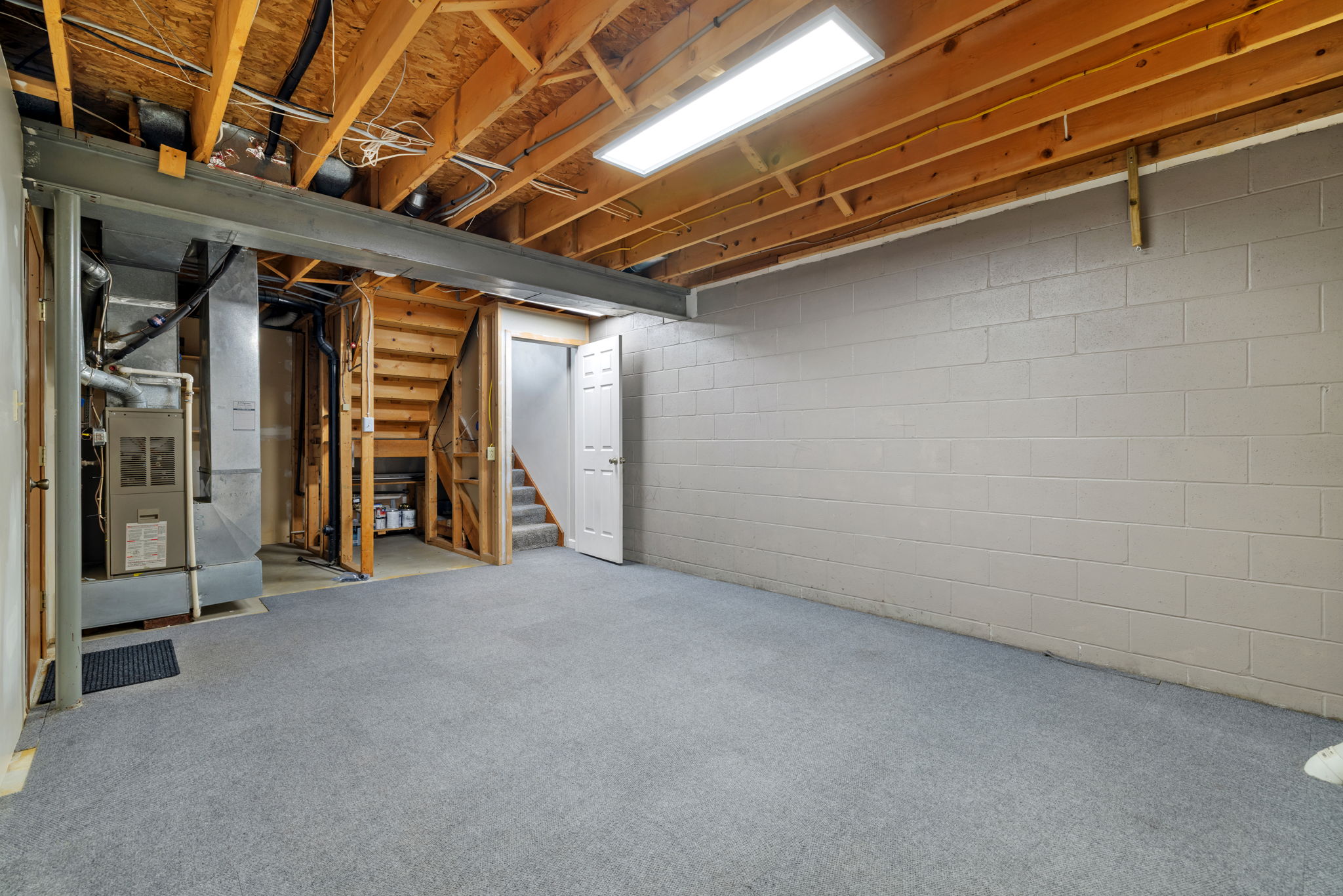  2104 Timberglen Drive, Imperial, PA 15126 - 物件實景