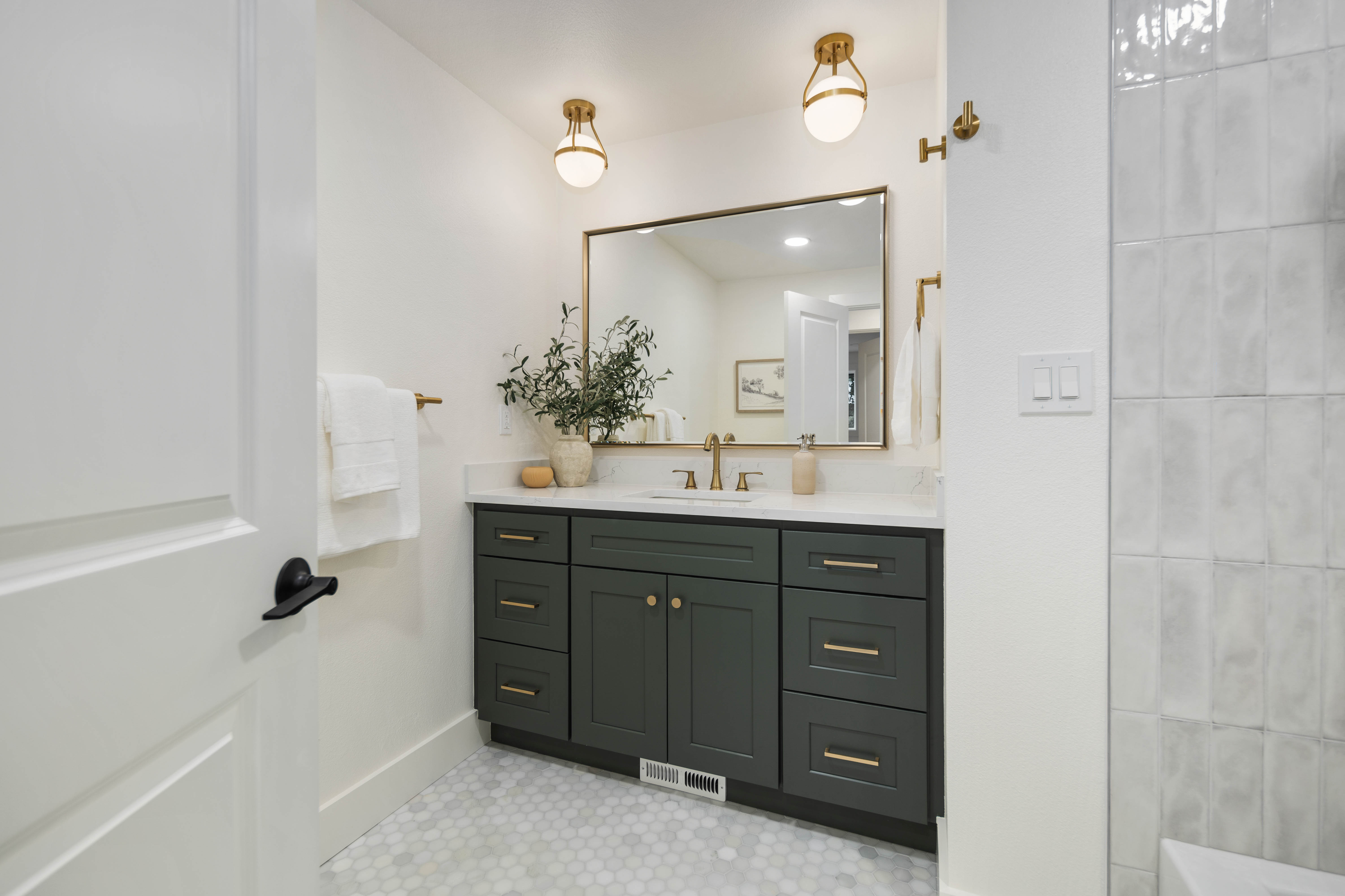  Refined Gem in Bothell - 物件實景